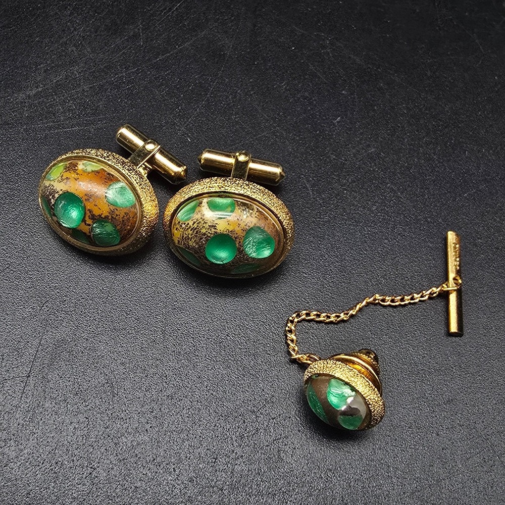 Destino Green Gold Tone Speckled Cufflinks Tie Tack Vintage Men's Set